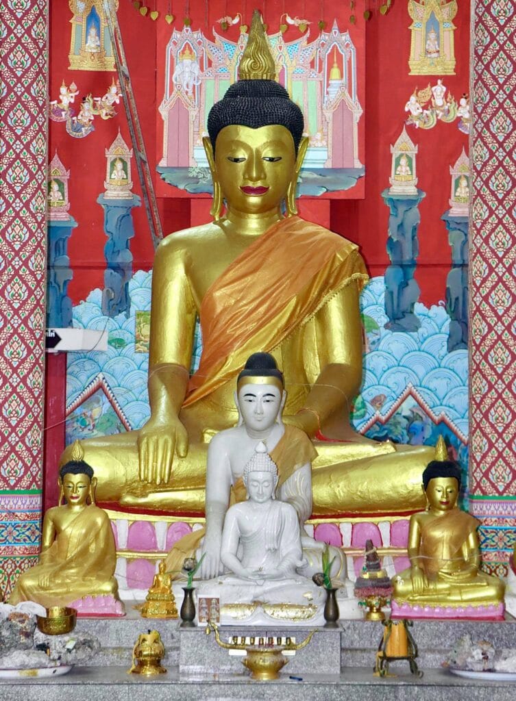 Read more about the article บ้านเสื่อม เมืองทราม เรือกสวนรกเป็นป่าเสือ : พระพุทธรูปประธานในอุโบสถวัดพระประสพ ต.ทุ่ง อ.ไชยา กับตำนานการชักลากจากเมืองโบราณที่เขาเพลา บันทึกไว้เมื่อ ๒๔๘๘