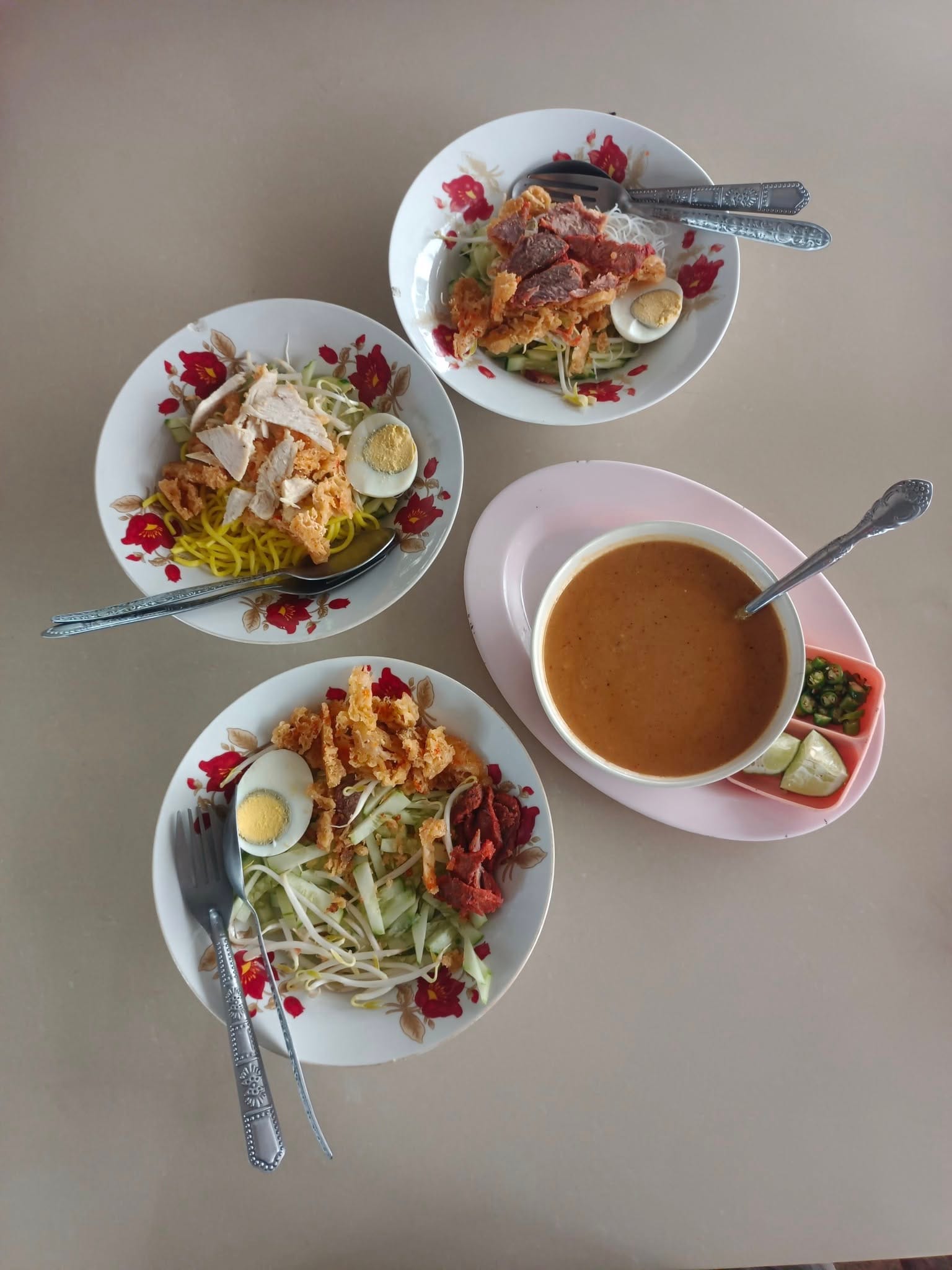 Read more about the article ปัสมอส : รสชาติจานอาหารมลายูสตูลจากสูตรตำรับเมาะห์คอดีย๊ะ บ้านควน(กัมปงฆั๊วร)