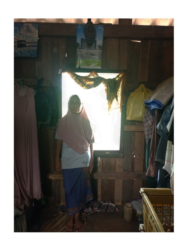 Read more about the article เสียงจากปลายน้ำหาดใหญ่ : ชีวิตบนความเปราะบางของ “บ้านหัวท่อง”