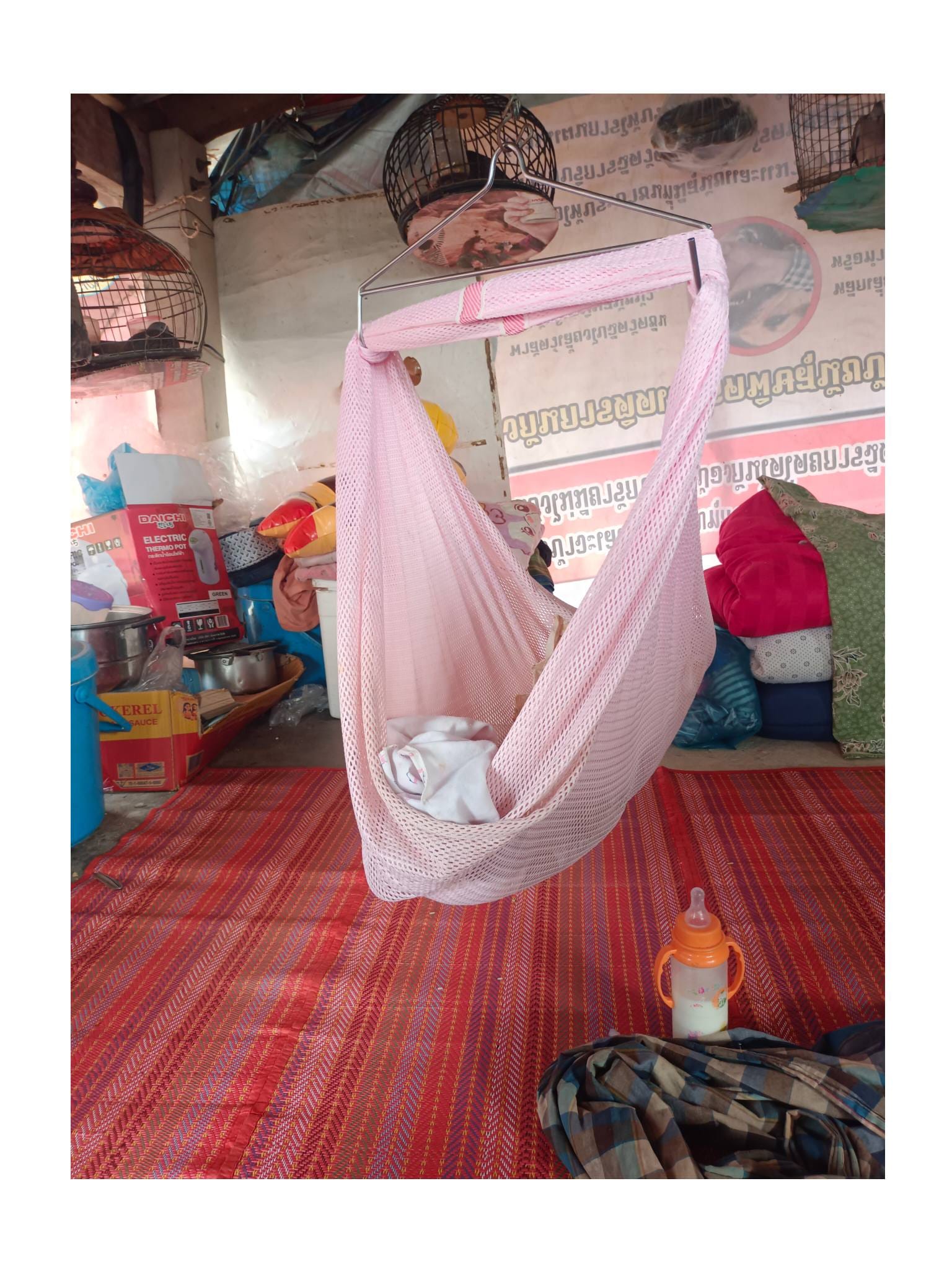 Read more about the article น้ำใจหลั่งไหลสู่พี่น้องบางโทง เมื่อ “วิถีคนปลายน้ำ” เผชิญวิกฤตน้ำท่วมใหญ่