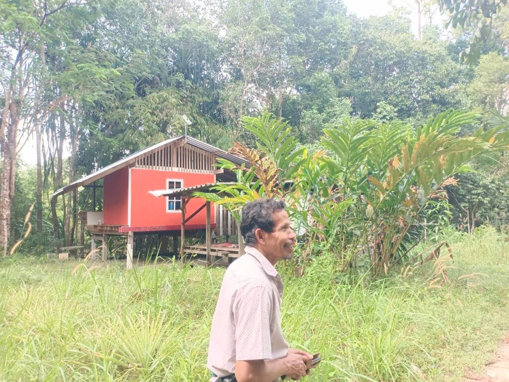 Read more about the article เสียงจากเชิงเขาบรรทัด : จากคนปลายน้ำอู่ตะเภาสู่การเป็นคนป่าต้นน้ำใต้เงาเขาบรรทัด